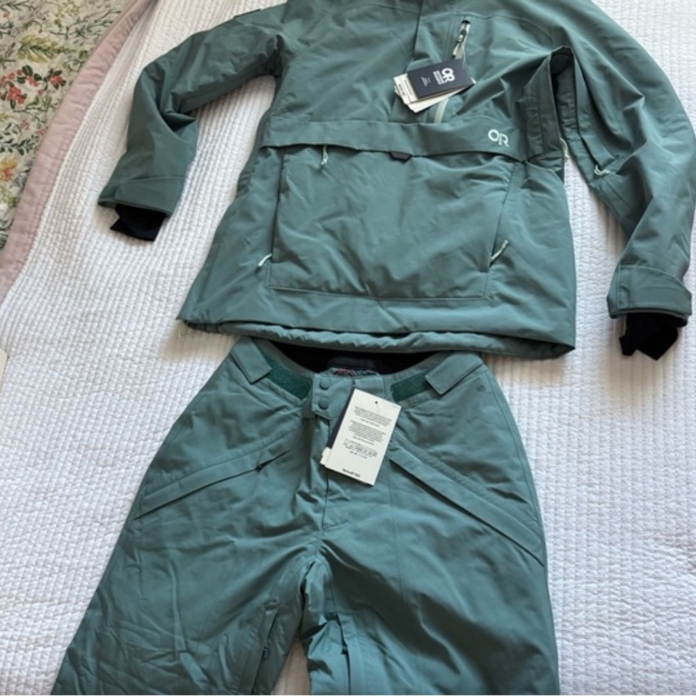 Outdoor Research Green Ski & Snow Jacket